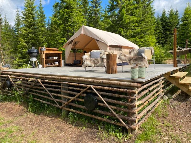 Glamping Tent With Amazing View In The Forest Torsby Extérieur photo